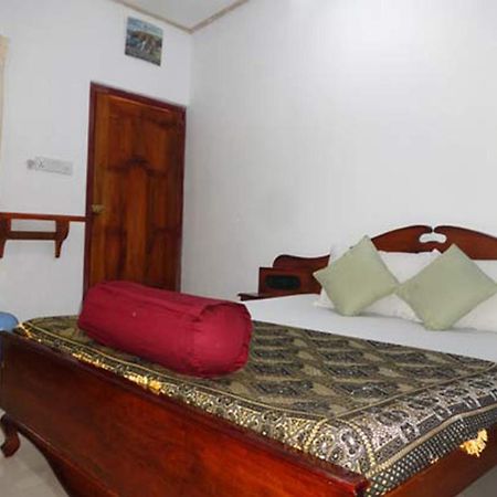 Dutch Bay Beach Cottages Trincomalee Exterior foto