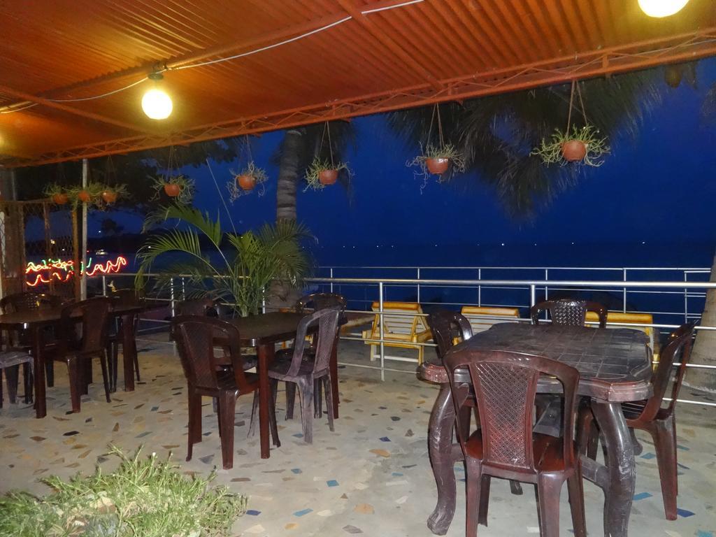 Dutch Bay Beach Cottages Trincomalee Exterior foto